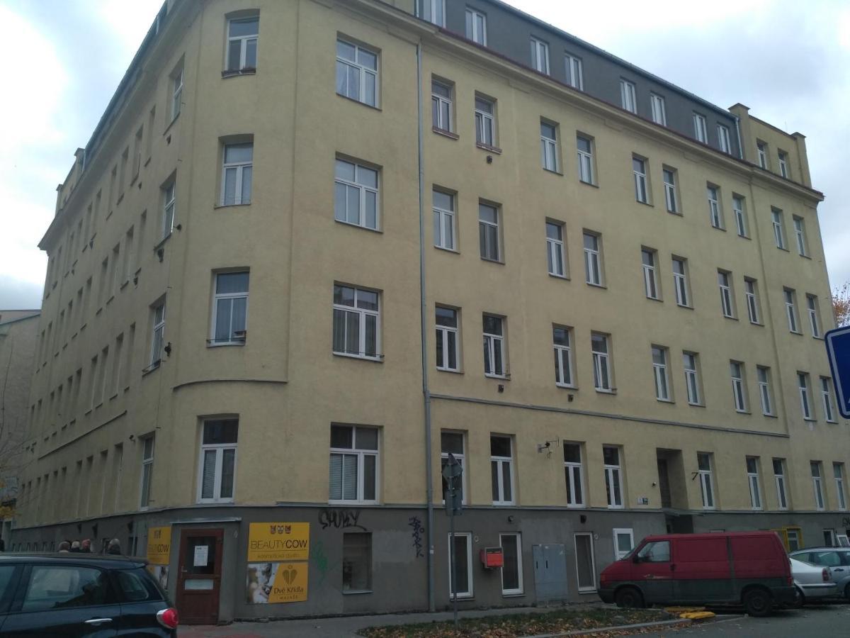 Apartment Stankova Брно Экстерьер фото